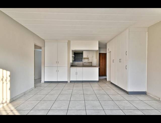 2 BEDROOM APARTMENT FOR SALE IN VERWOERDPARK